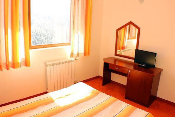 Dafovska Hotel Pamporovo Exterior foto